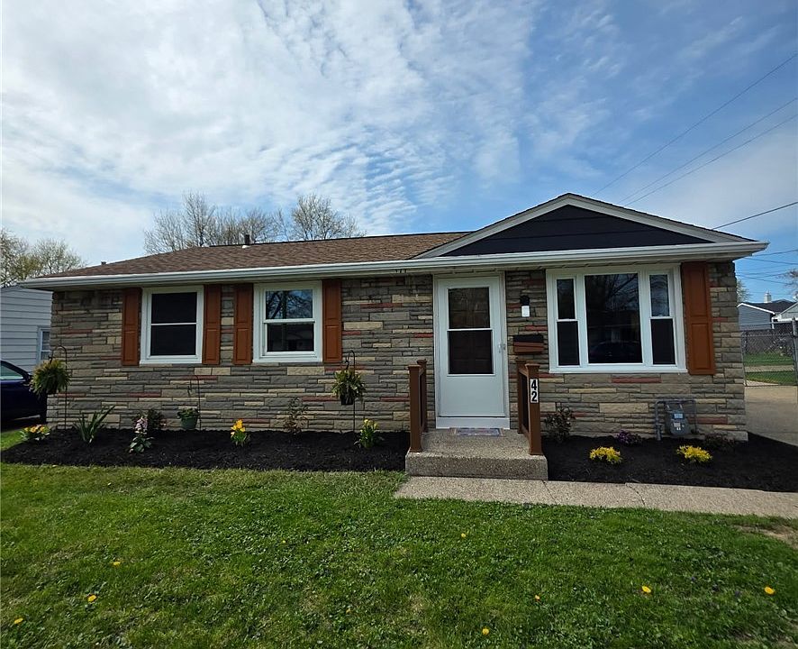 1st image of 42 Glendale Ln