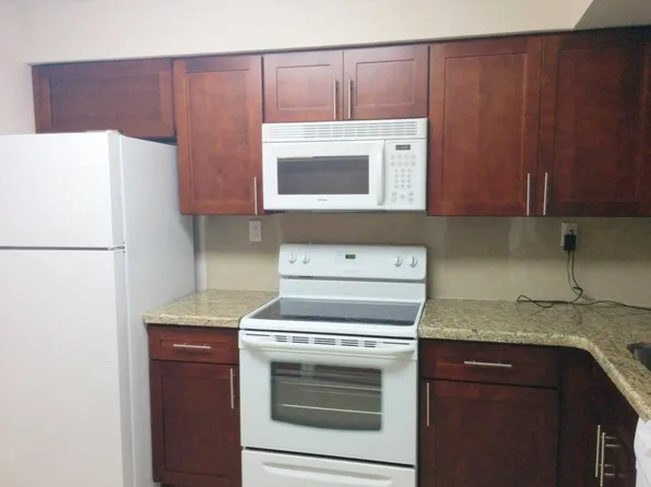 790 NW 91st Ter, Fort Lauderdale, FL