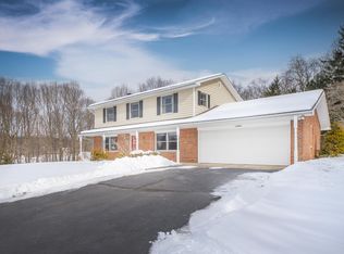 12800 McGugin Dr, Mount Vernon, OH 43050