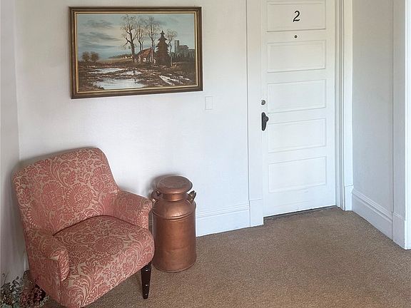 3rd image of 5421 S Warner Street