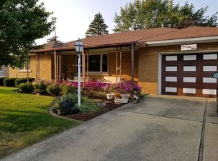 1063 W Van Meter St, Kankakee, IL 60901