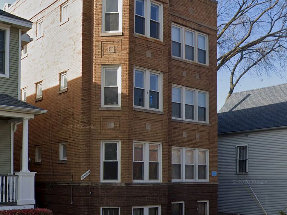 1st image of 4342 N Mozart St #1W