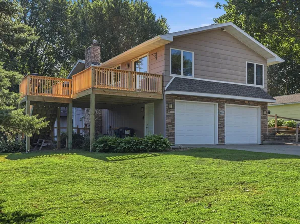 620 Maple St, Dassel, MN 55325