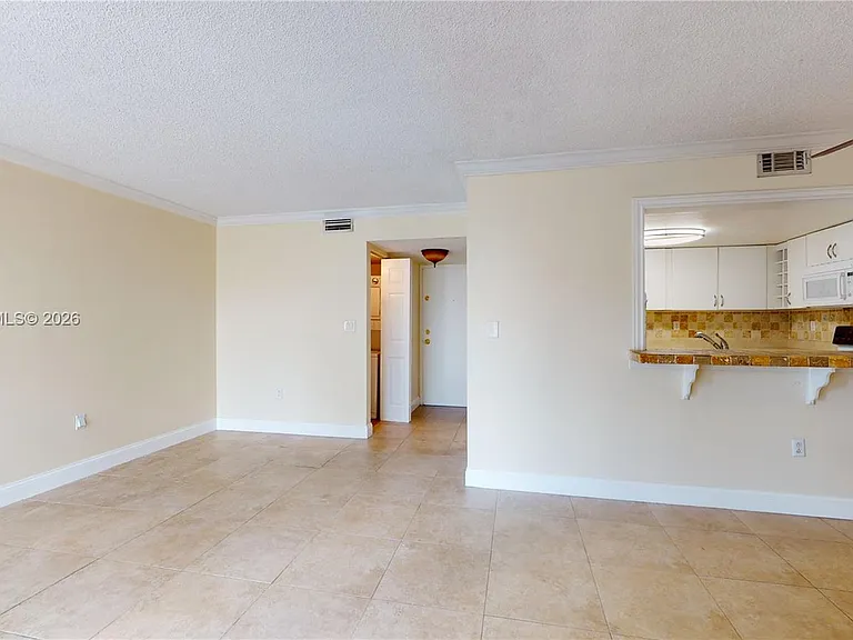 2055 SW 122nd Ave #108 — Photo 3