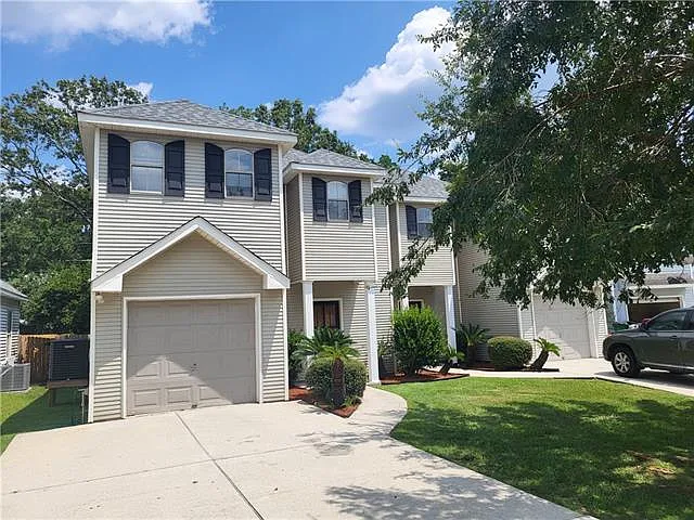 172 Remmy Ct