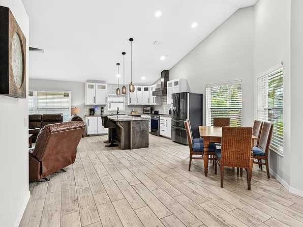 7876 Lake Champlain Court, Delray Beach, FL 33446
