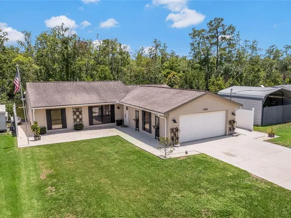 13532 Country Club Dr, Tavares, FL 32778