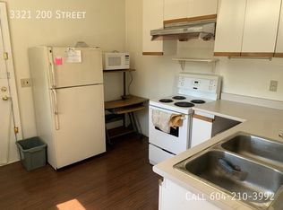 3321 200th St, Langley, BC V3A4W4