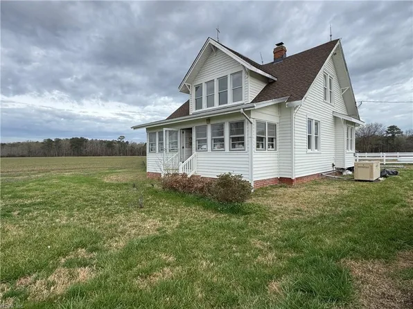 5981 Fitztown Rd, Virginia Beach, VA 23457