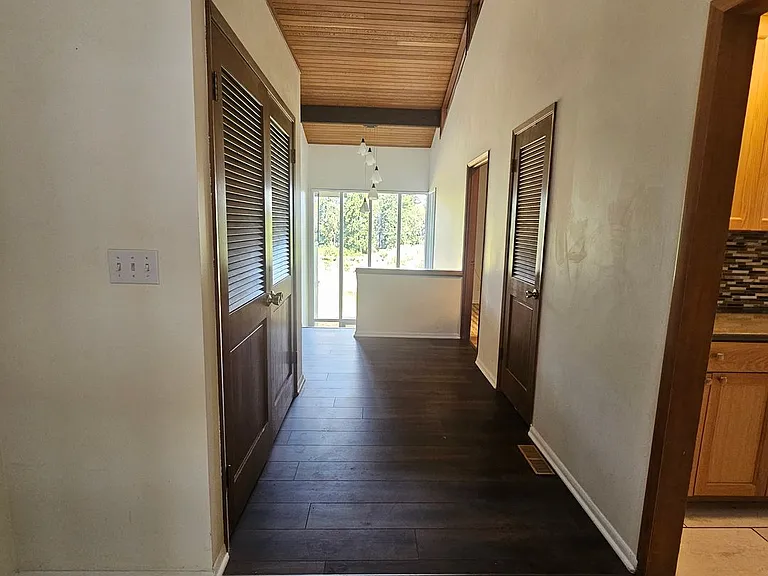 3550 Gangmarken Way NE — Photo 2