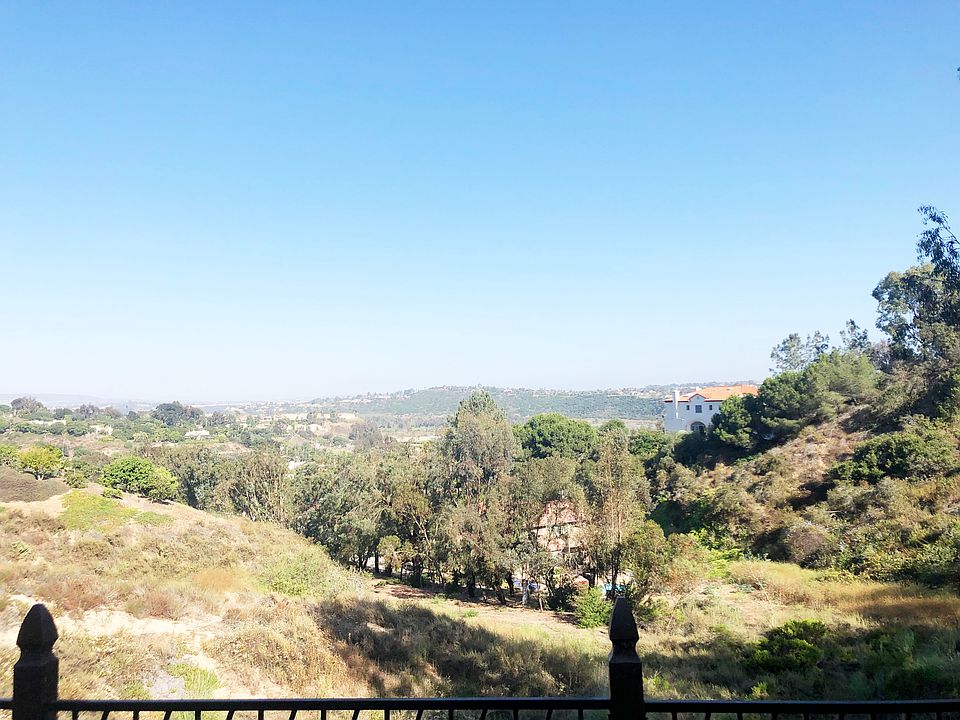 2nd image of 4805 Rancho Viejo Dr