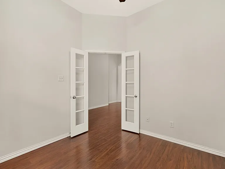 6808 Mason Dr — Photo 9