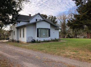 145 Cedar Rd, Crete, NE 68333