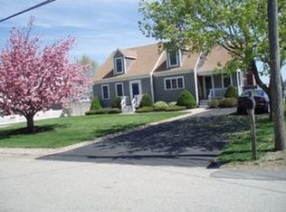 61 Ridge Rd, Marshfield, MA 02050