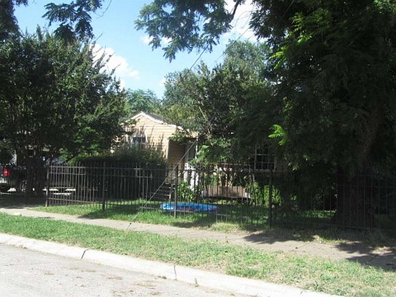 3rd image of 4142 Abilene St