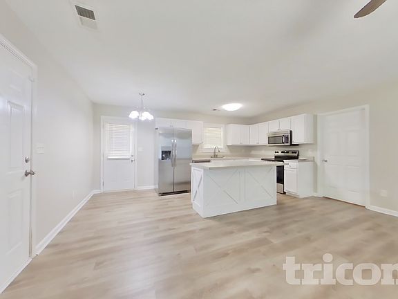 3rd image of 1173 Woodwind Dr