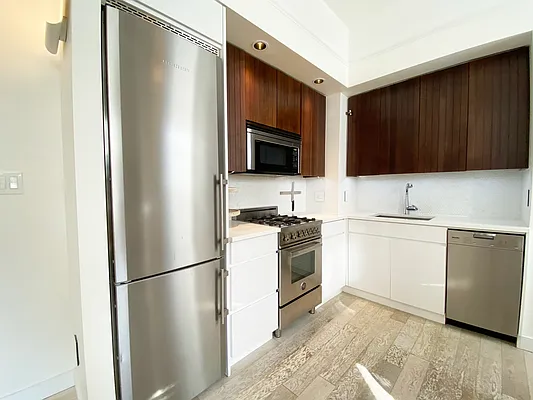 Rented by Douglas Elliman | media 8