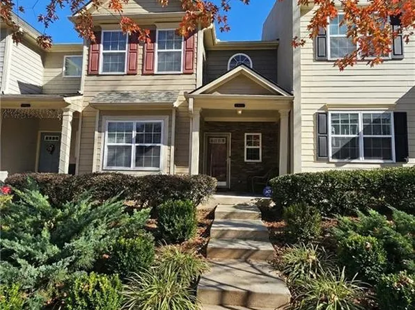 2629 Cedar Dr, Lawrenceville, GA 30043
