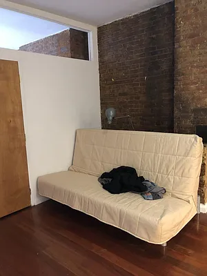 Rented by Sky Management | media 21