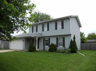 2161 Valley Creek Dr, Elgin, IL 60123