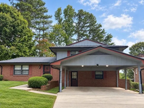 1906 Twin Falls Rd, Decatur, GA 30032