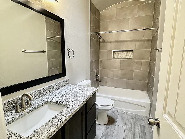 11365 Hidalgo Dr — Photo 4