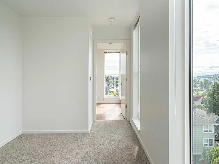Eclipse Fremont Apartments — Photo 24