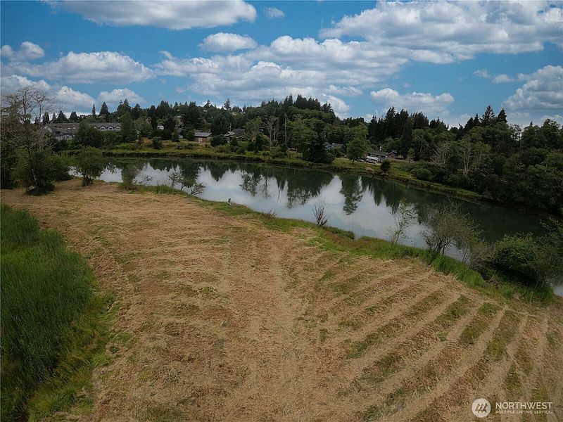 3rd image of 1701 Harrison