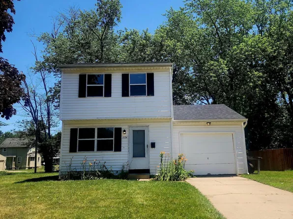 1024 Ranch Dr, Toledo, OH 43607