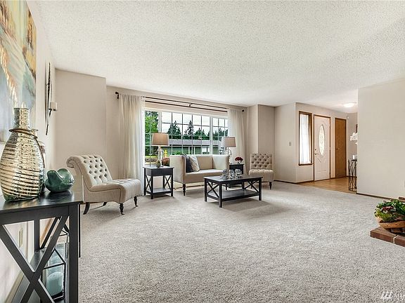5th image of 2918 149th Street Ct E