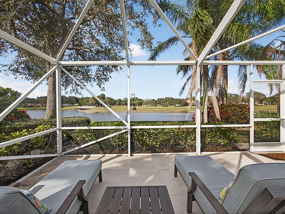 4th image of 1117 SW Balmoral Trace