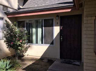 14561 Del Amo Ave APT B, Tustin, CA 92780