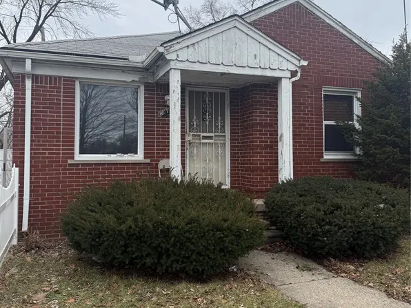 18705 Hoover St, Detroit, MI 48205