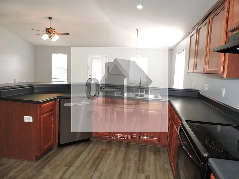 2310 Tall Oak Dr — Photo 11