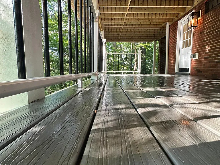 Lower deck view