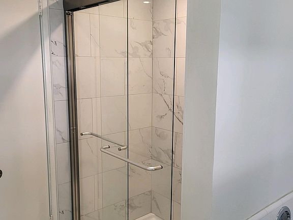 4th image of 3111 Hugo St #B
