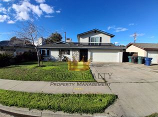 994 W Madalyn Ave, Tulare, CA 93274