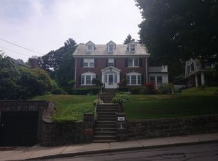 288 Pond St, Jamaica Plain, MA 02130
