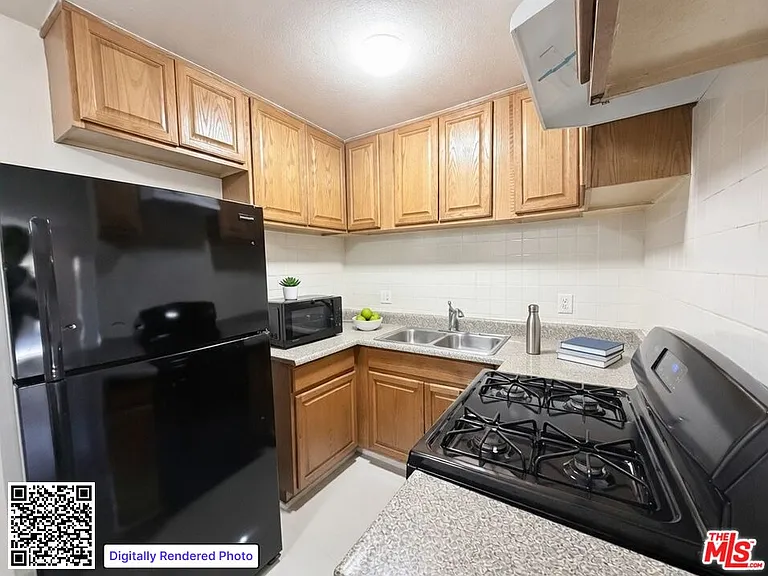 1208 W Adams Blvd #2 — Photo 2