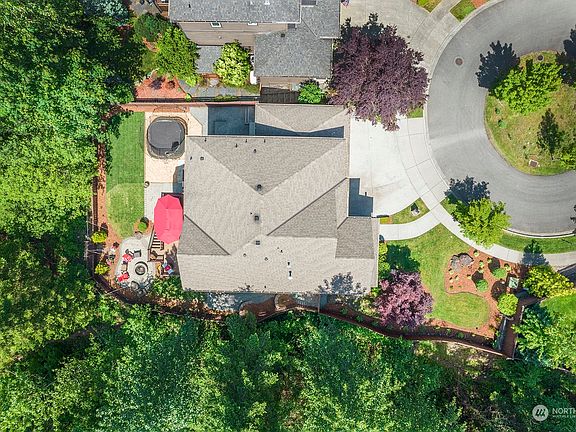 4th image of 6213 Whitaker Lane SE