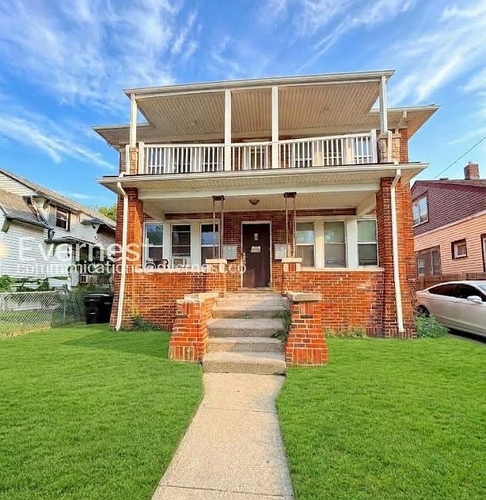 1st image of 2541 Monterey St #3