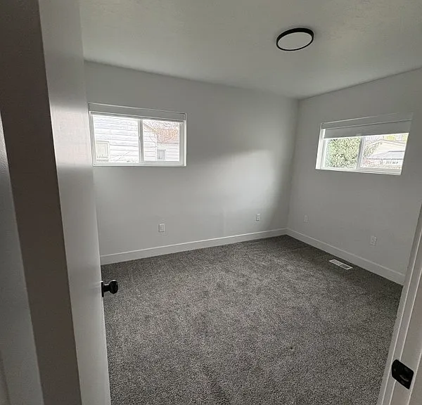2797 S Lake St — Photo 2