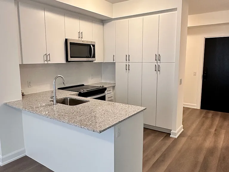 3220 William Coltson Ave #517 — Photo 7