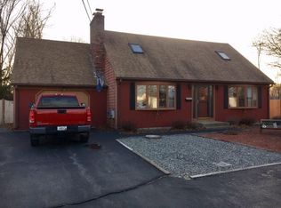 255 Hoxsie Ave, Warwick, RI 02889