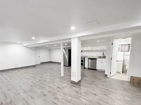 653 Pennsylvania Ave, Brooklyn, NY