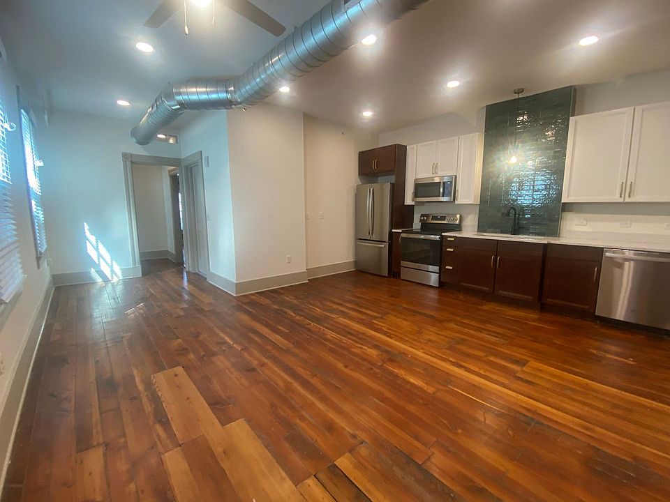 1st image of 1703 Race St #401