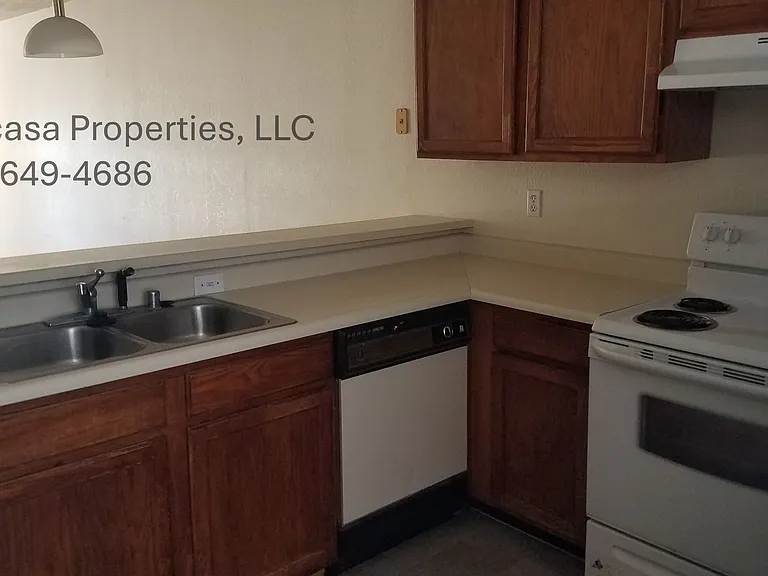 2801 E Idaho Ave — Photo 6