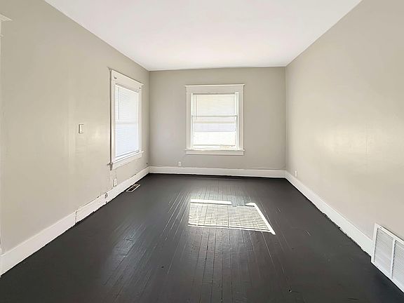 5th image of 1233 S 10th St #1231