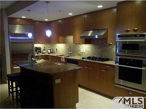 4th image of 645 Front St Unit 1209