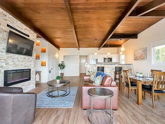 4th image of 6939 Holeman Ave #1
